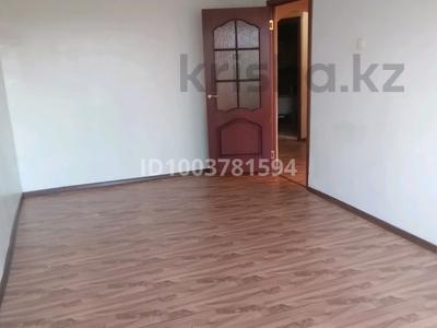 3-комнатная квартира · 63 м² · 5/5 этаж, Тауелсиздик 112 за 120 000 〒 в Талдыкоргане, мкр Жетысу