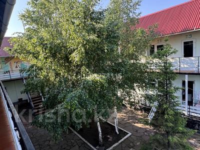 Отдельный дом · 4 комнаты · 200 м² · 10 сот., Жамбыл жабаев 8 за 52 млн ₸ в Бурабае