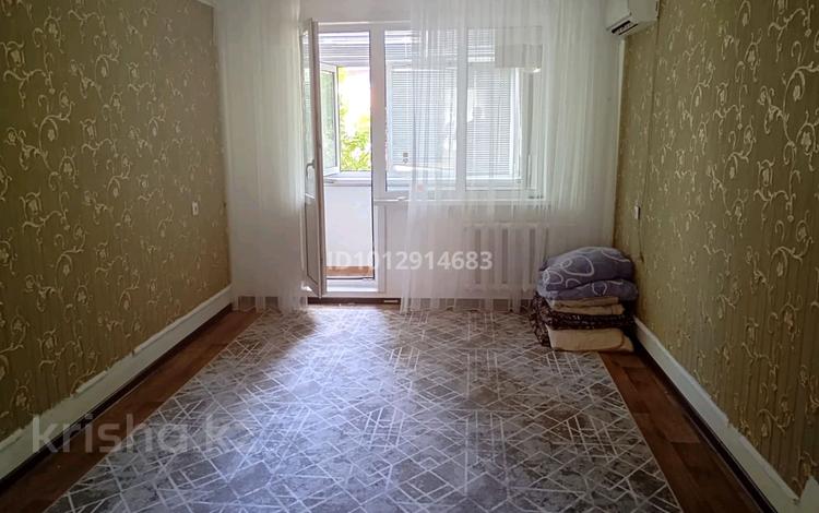 2-бөлмелі пәтер · 45 м² · 3/5 қабат, Кердери 141, бағасы: 170 000 ₸ в Уральске, мкр Школьник — фото 2