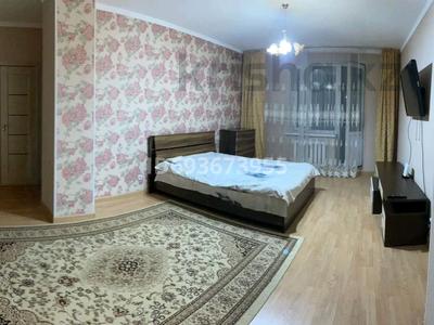 2-комнатная квартира, 67 м², 10/14 этаж по часам, Б-Момышулы 14 за 1 500 〒 в Астане, Алматы р-н