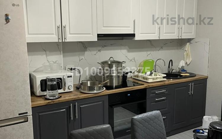 2-комнатная квартира · 64.1 м² · 9/10 этаж, Бокейхана 25В за 50 млн ₸ в Астане, Есильский р-н — фото 2