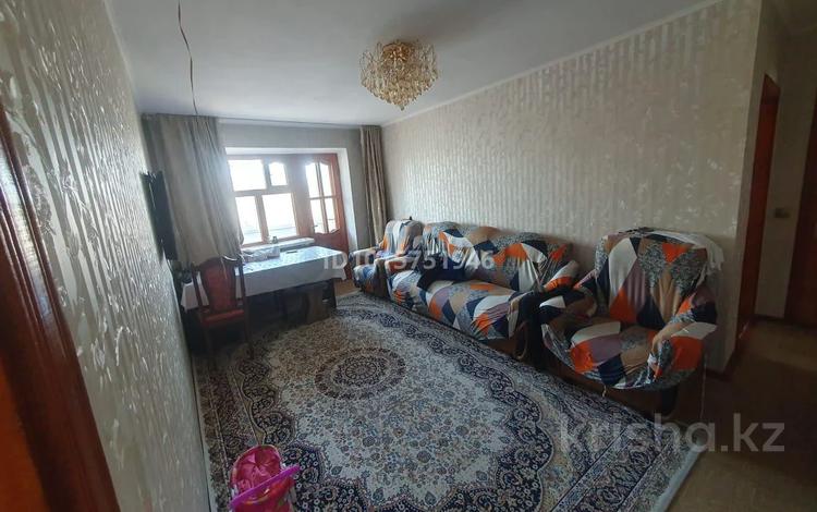 3-бөлмелі пәтер · 54 м² · 4/5 қабат, Абая 132, бағасы: 25 млн ₸ в Таразе — фото 2