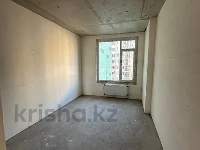 3-комнатная квартира, 100 м², 4/18 этаж, Достык за 54 млн 〒 в Астане, Есильский р-н