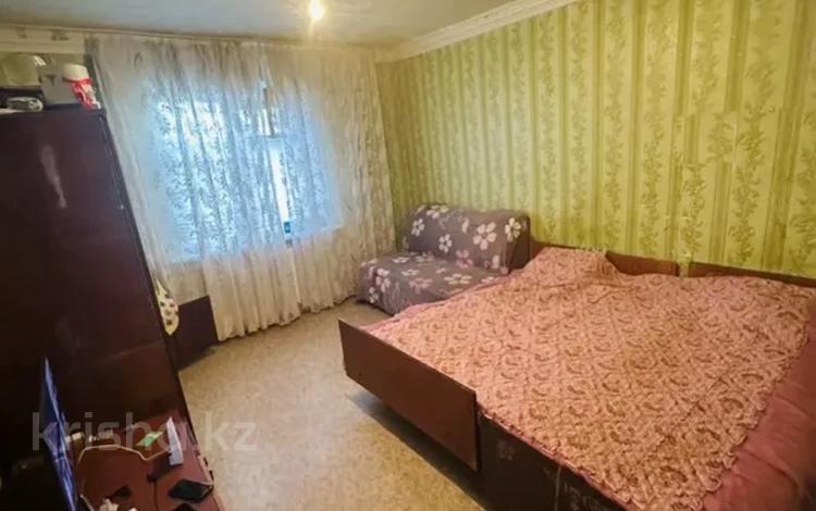 3-бөлмелі пәтер · 70.4 м² · 2/2 қабат, 4 строительный переулок 3, бағасы: 13.5 млн ₸ в Уральске — фото 2
