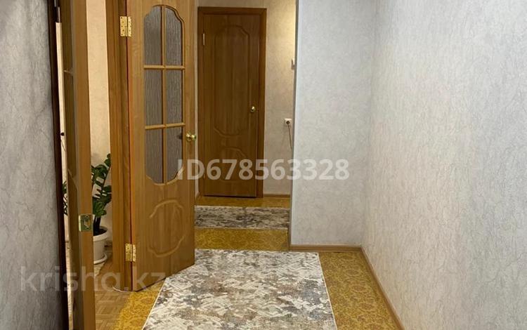 3-комнатная квартира, 67 м², 5/9 этаж, Камзина 352 за 22 млн 〒 в Павлодаре — фото 2