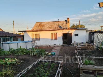 Часть дома · 6 комнат · 97 м² · 8 сот., Первомайская за 9 млн 〒 в Шахтинске