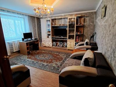 Продажа квартир в Карагандинской обл.: 2-комнатная квартира · 51.3 м² · 2/9 этаж, мкр Юго-Восток, Дюсембекова за 25 млн 〒 2-комнатная квартира · 51.3 м² · 2/9 этаж, мкр Юго-Восток, Дюсембекова за 25 млн 〒 в Караганде, Казыбек би р-н