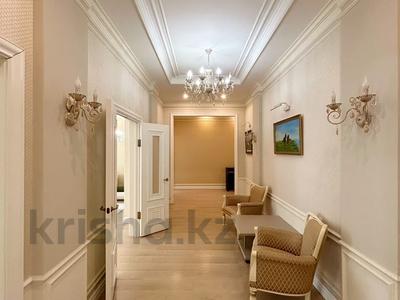 4-бөлмелі пәтер · 150 м² · 2/6 қабат, ул. Сыганак, бағасы: 178 млн ₸ в Астане, Нура р-н