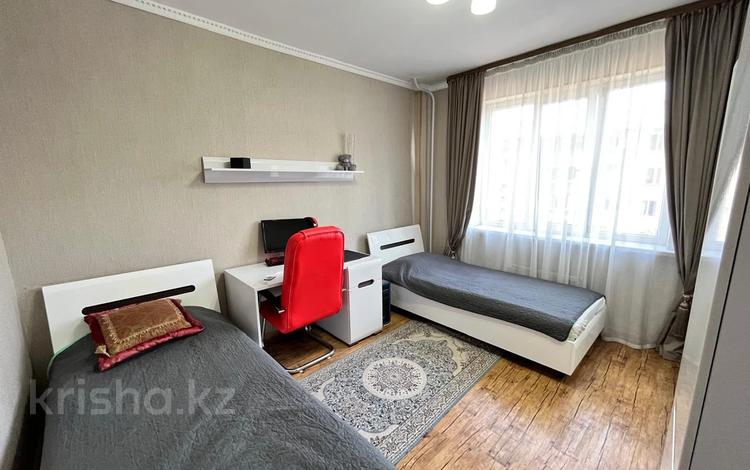 3-бөлмелі пәтер · 75 м², мкр Мамыр-4 304, бағасы: 56 млн ₸ в Алматы, Ауэзовский р-н — фото 2