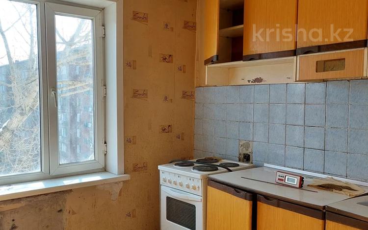 2-комнатная квартира, 51 м², 6/9 этаж, камзина 24 за 15.3 млн 〒 в Павлодаре — фото 2