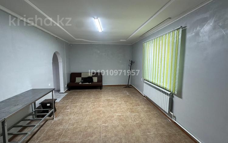 Қоғамдық тамақтану орны · 70 м², бағасы: 12.5 млн ₸ в Актобе, мкр Москва — фото 2