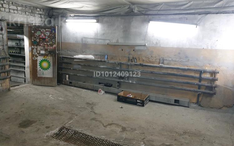 Гараж · 110 м² · Транспортная 8/21 — Большая объездная автодорога, бағасы: 150 000 ₸ в Павлодаре — фото 2