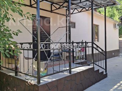 Жеке үй · 5 бөлме · 160 м² · 8 жүзд., 2 пер Песчаный 52 — Муканова-Песчаная, бағасы: 35 млн ₸ в Таразе