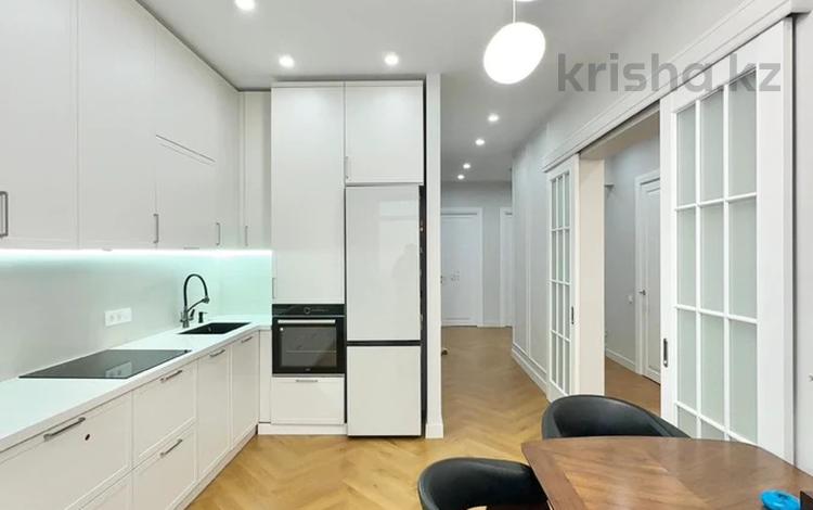 3-комнатная квартира · 102 м² · 6/12 этаж, Тургут Озала 194 за 101 млн ₸ в Алматы, Алмалинский р-н — фото 2