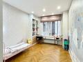 3-комнатная квартира · 102 м² · 6/12 этаж, Тургут Озала 194 за 101 млн ₸ в Алматы, Алмалинский р-н — фото 8