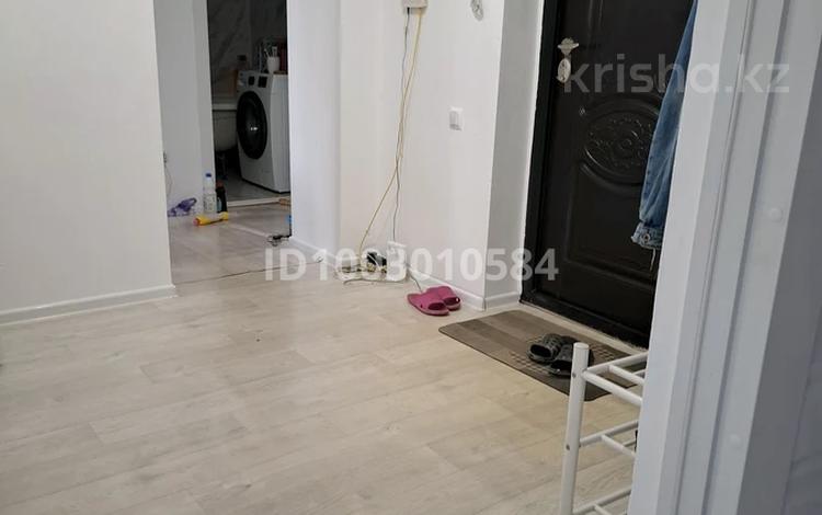 2-бөлмелі пәтер · 67 м² · 6/9 қабат, мкр Болашак — Поликлиника, супермаркет,садик,школа., бағасы: 25 млн 〒 в Актобе — фото 2