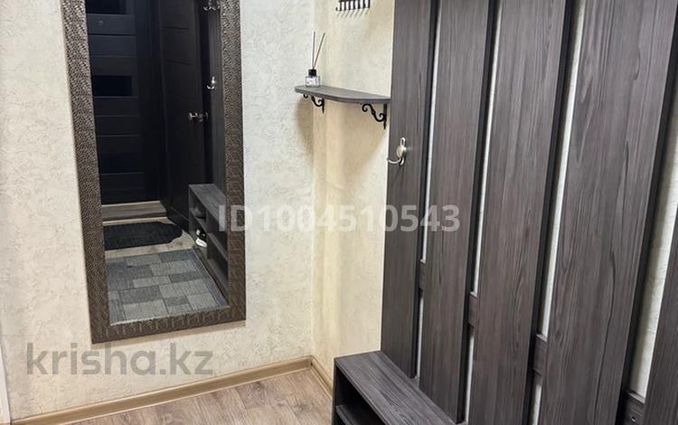1-комнатная квартира · 30 м² · 2/4 этаж, Аблайхана 33 за 300 000 ₸ в Алматы, Алмалинский р-н — фото 2