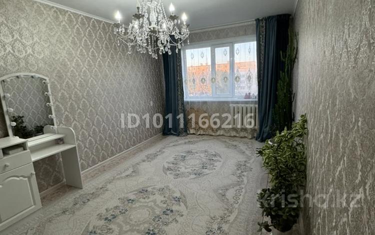 3-комнатная квартира · 62 м² · 4/5 этаж, 6-й мкр. 40 за 13.5 млн ₸ в Степногорске — фото 2