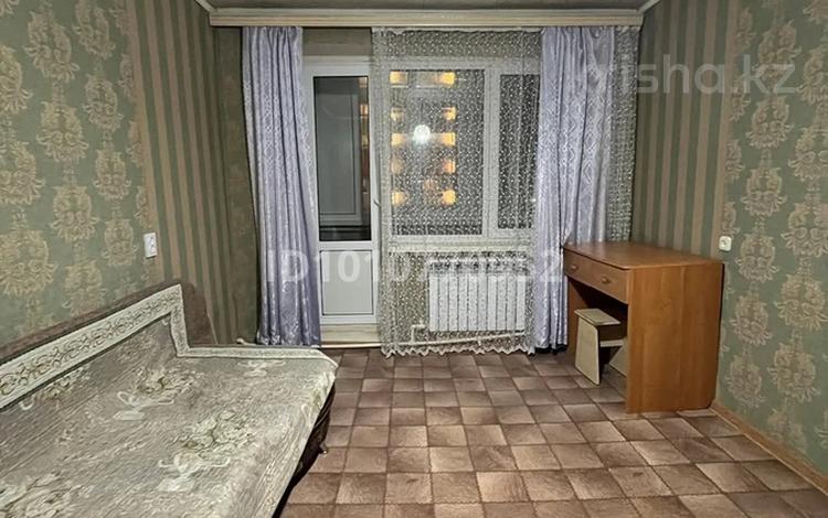 2-комнатная квартира · 48 м² · 5/5 этаж, мкр 8 — На 101 стрелковой за 15.5 млн ₸ в Актобе — фото 2