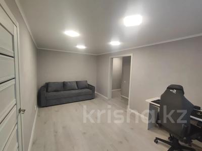 2-бөлмелі пәтер · 42.3 м² · 2/5 қабат, Машхур Жусупа 37, бағасы: 10.5 млн ₸ в Экибастузе