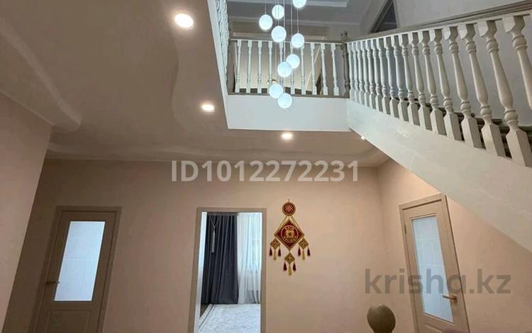Жеке үй · 7 бөлме · 251 м² · 10 жүзд., ул. Алтын Cака 17 — Акжар-2, бағасы: 49 млн ₸ в Актобе, жилой массив Акжар-2 — фото 2
