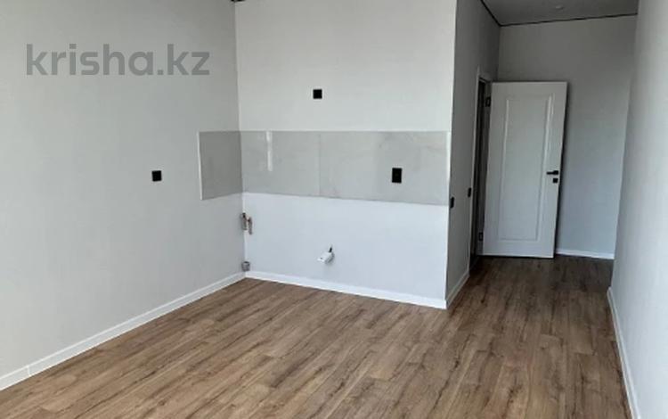 2-комнатная квартира · 40 м² · 3/9 этаж, Шамши Калдаяков за 25.6 млн ₸ в Астане, Сарайшык р-н — фото 12