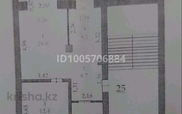 2-бөлмелі пәтер · 67 м² · 1/4 қабат, Сырым Датова 11 — Ул.Махамбетова, бағасы: 300 000 ₸ в Атырау — фото 4