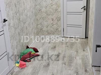 2-бөлмелі пәтер · 55 м² · 8/10 қабат, Гагарина — 22 школы, бағасы: 150 000 〒 в Уральске