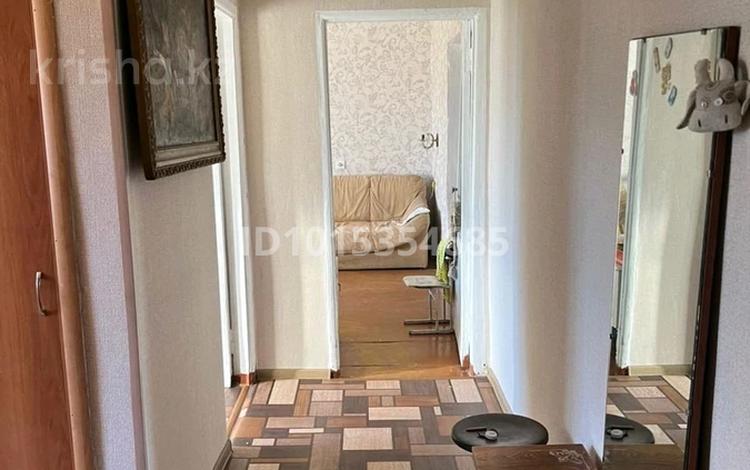 3-комнатная квартира · 58 м² · 5/5 этаж, Косарева 31 — Район Защита за 130 000 ₸ в Усть-Каменогорске — фото 2