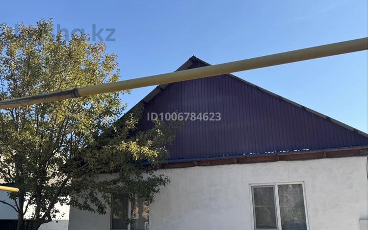 Жеке үй · 4 бөлме · 130 м² · 1215 сот., Ж. Шаяхметов 34, бағасы: 8 млн ₸ в Жаркенте — фото 2