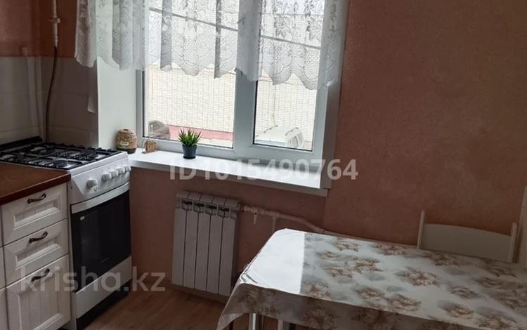 2-комнатная квартира · 44 м² · 2/3 этаж, Кердері 189 — Жд вокзал, Анвар за 180 000 ₸ в Уральске, мкр Школьник — фото 2