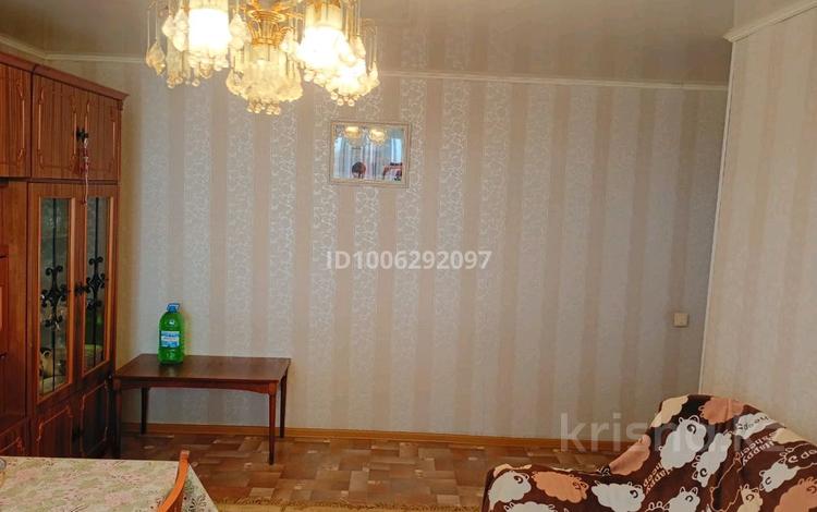 3-бөлмелі пәтер · 61 м² · 8/9 қабат, Карима Сутюшева 53 — Находится возле ТД Рахмет, бағасы: 26 млн ₸ в Петропавловске — фото 2
