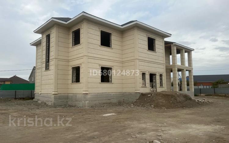 Отдельный дом · 7 комнат · 360 м² · 9 сот., мкр Атырау за 55 млн 〒 — фото 2