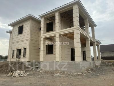 Отдельный дом · 7 комнат · 360 м² · 9 сот., мкр Атырау за 55 млн 〒