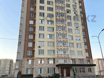 2-комнатная квартира, 63 м², 12/12 этаж, туран 2 63 за 21 млн 〒 в Шымкенте, Туран р-н