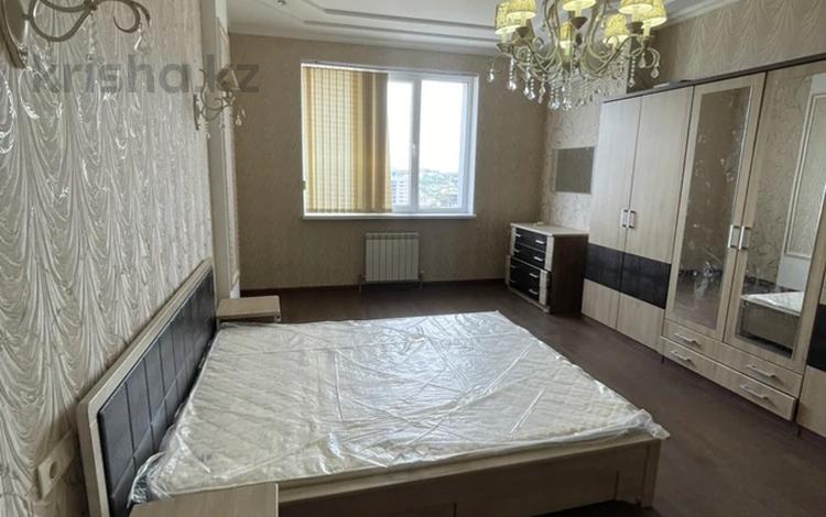 3-комнатная квартира · 120 м² · 13/13 этаж, Кунаева 42 за 350 000 ₸ в Шымкенте, Аль-Фарабийский р-н — фото 2