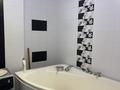 3-комнатная квартира · 120 м² · 13/13 этаж, Кунаева 42 за 350 000 ₸ в Шымкенте, Аль-Фарабийский р-н — фото 15