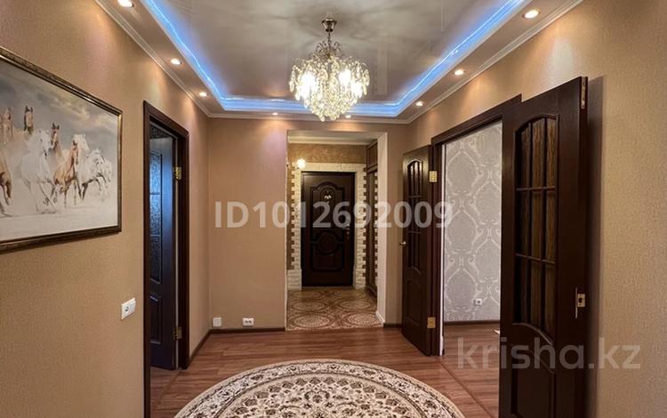 3-комнатная квартира · 91 м² · 9/10 этаж, мкр. Алтын орда 30в — Ораз Татеулы 11 - Мангилик ел за 30.5 млн ₸ в Актобе — фото 2