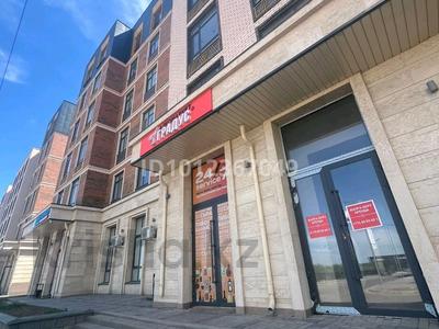 Свободное назначение, офисы, магазины и бутики, склады, азс, автосервисы и автомойки, общепит, салоны красоты, сельское хозяйство, бани, гостиницы и зоны отдыха, фитнес и спорт, медцентры и аптеки, образование, развлечения, конференц-залы, кабинеты и рабочие места, студии · 80 м² за 480 000 ₸ в Караганде, Алихана Бокейханова р-н