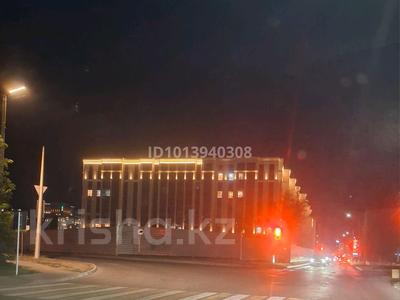 3-бөлмелі пәтер · 62 м² · 1/10 қабат, Алихан Бокейхан 13, бағасы: 50 млн ₸ в Астане, Есильский р-н