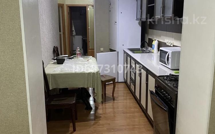 3-комнатная квартира · 80 м² · 5/5 этаж, Кабанбай-Батыра 5-а — Жд .Вокзал за 200 000 ₸ в Шымкенте, Аль-Фарабийский р-н — фото 2
