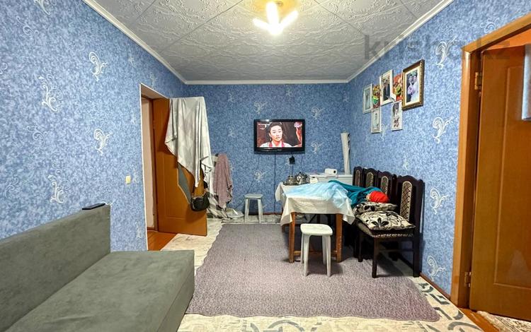 2-бөлмелі пәтер · 38 м² · 4/5 қабат, 9 площадка 18, бағасы: 12.3 млн ₸ в Талдыкоргане, мкр военный городок Жулдыз — фото 6