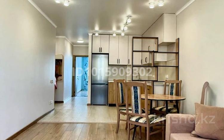 2-бөлмелі пәтер · 50 м² · 10/13 қабат, Утепова 31 — Жандосова, бағасы: 400 000 ₸ в Алматы, Бостандыкский р-н — фото 2