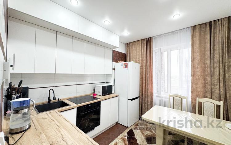 2-комнатная квартира · 60 м² · 11/12 этаж, Назарбаева 173А за 23 млн 〒 в Талдыкоргане — фото 2