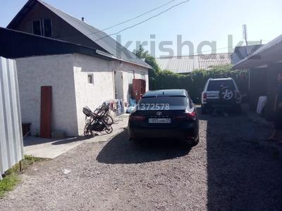 Отдельный дом · 3 комнаты · 70 м² · 6 сот., 13 линия 94 — ул. Титова , базар «Биля» за 22 млн ₸ в 
