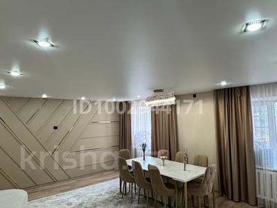 Продажа квартир в Западно-Казахстанской обл.: 3-комнатная квартира · 89 м² · 3/6 этаж, Мухита 97 за 40 млн 〒 3-комнатная квартира · 89 м² · 3/6 этаж, Мухита 97 за 40 млн 〒 в Уральске, мкр Школьник
