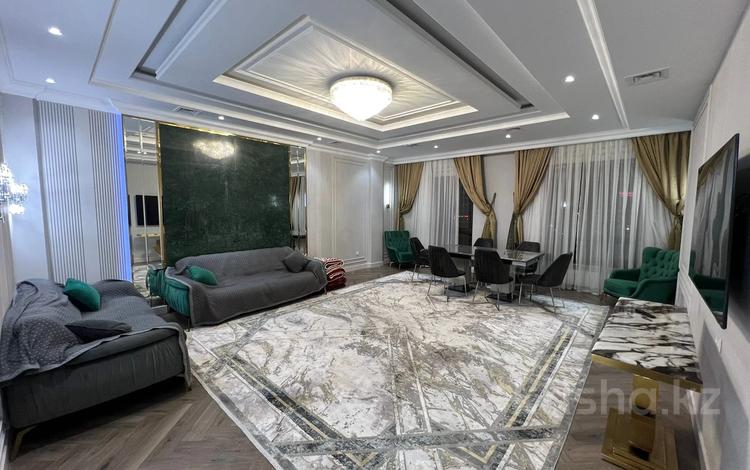 3-бөлмелі пәтер · 170 м² · 7/8 қабат, Дулати 201а — ЖК Изумруд, бағасы: 100 млн ₸ в Шымкенте, Аль-Фарабийский р-н — фото 2