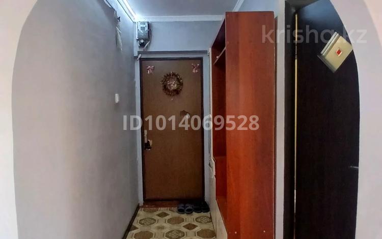 2-комнатная квартира · 48 м² · 4/5 этаж, мкр Акбулак 5 за 100 000 ₸ в Таразе — фото 2