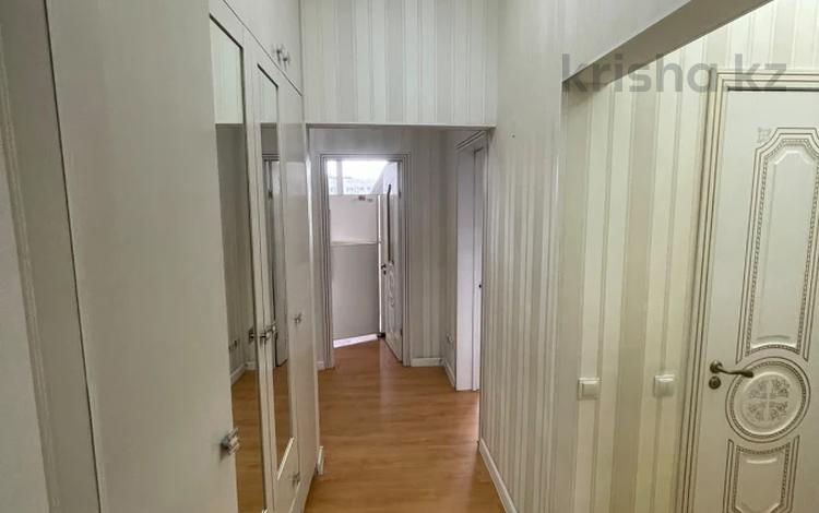 3-комнатная квартира · 70 м² · 8/9 этаж, мкр Алмагуль 16/1 за 57 млн ₸ в Алматы, Бостандыкский р-н — фото 2