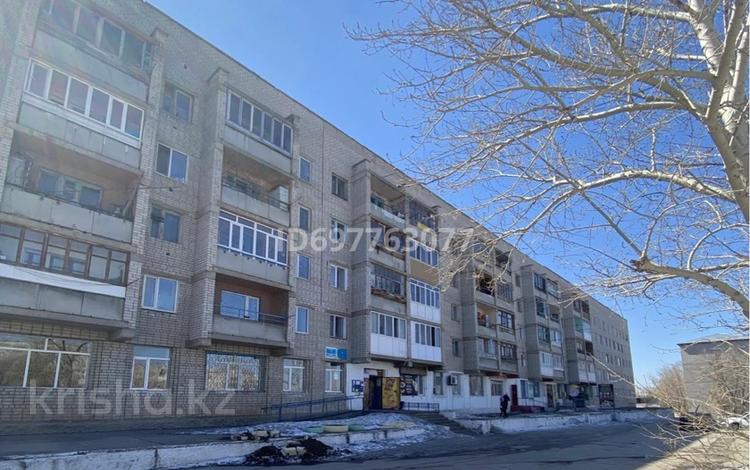 3-бөлмелі пәтер · 54 м² · 4 қабат, 1 микрорайон 14, бағасы: 7.5 млн ₸ в Шульбинске — фото 2